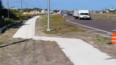 New sidewalk along South Florida Avenue in South Lakeland