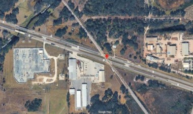 Aerial location of railroad crossing from Google Maps